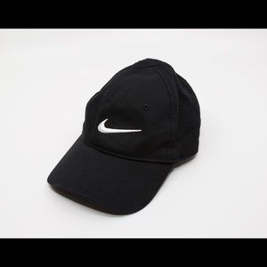 Nike Black Toddler Hat Condition: Mint